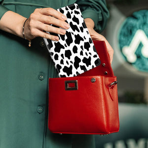 Aippdo Case 6.8” Paperwhite 11th Generation Kindle Paperwhit Black White Cows - Redpepper Cases