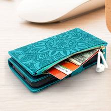 Load image into Gallery viewer, Google Pixel 6 Pro Detachable Magnet Wallet Case - Redpepper Cases